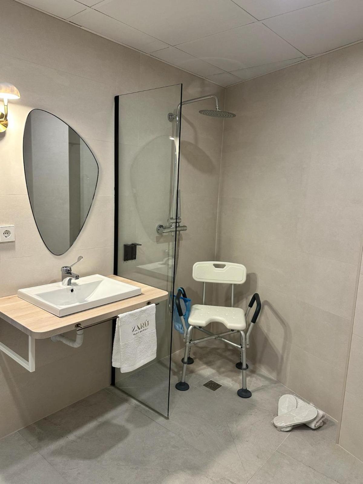 Zaru Hotel Boutique موثيخون الغرفة الصورة
